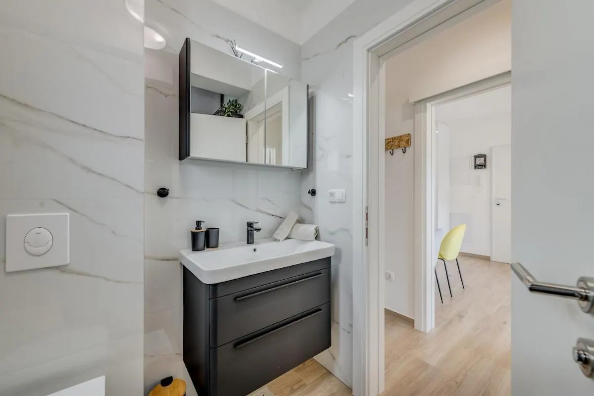Luxury Apartment With Jacuzzi In Trogir Croácia